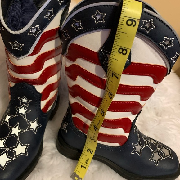Kids square to western patriotic cowboy boots
Size 9 toddler LNWOT+ - Picture 9 of 12